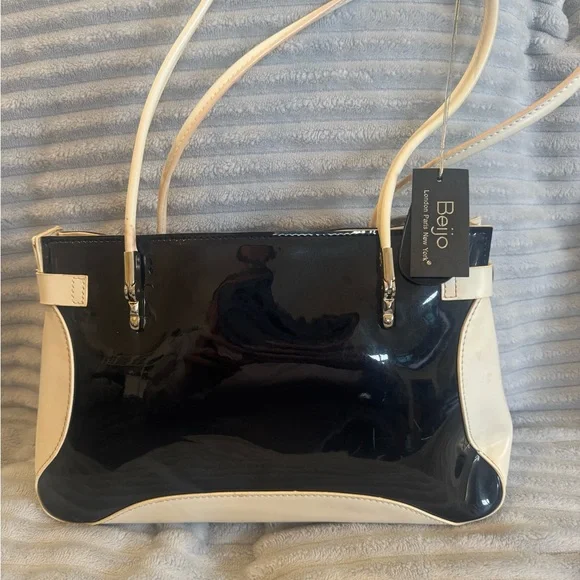 Y2K Beijo Black and Cream Patent Shoulder Tote with Gold Charm - Picture 4 of 12